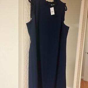 Elegant Navy Sleeveless Dress
